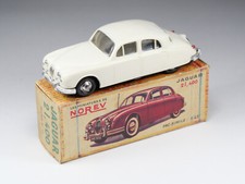 NOREV - 17 - Jaguar 2.4L Mark