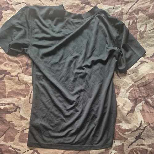 Black shirt self wicking - t-shirt,