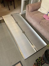6ft Folding aluminium wheelchair ramp, excellent clean condition