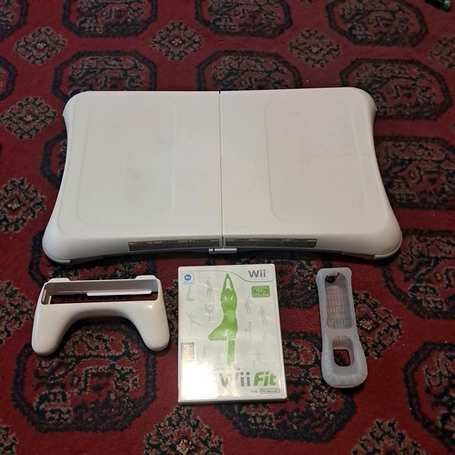 Nintendo wii fit - balance, board