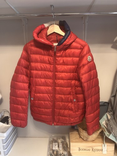 Moncler red padded down - red,