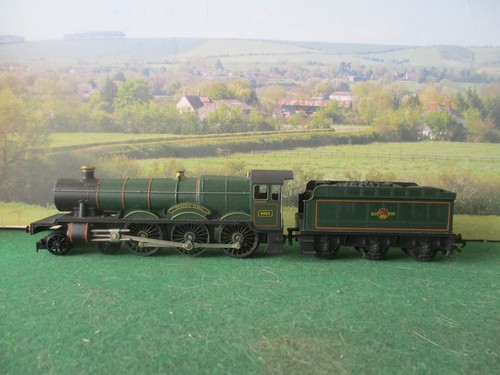 Tri ang hornby hall class - tri-ang,