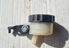 1990 KAWASAKI ZZR 1100 C / ZXT10C     rear brake fluid reservoir