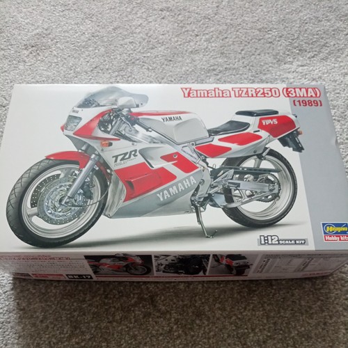 Hasegawa scale yamaha - 1/12,