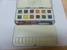 Reeves watercolour paint