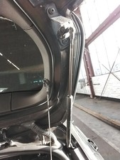 Boot tailgate support strut - boot,
