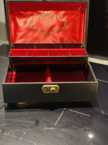 Design philipp jewellery box - philipp,