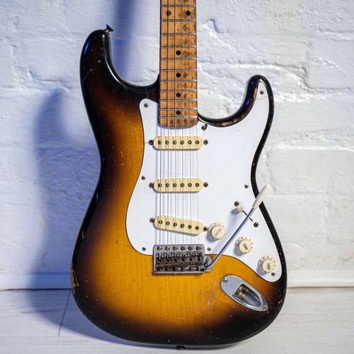 Fender stratocaster sunburst - fender,