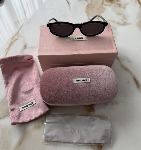 Miu sunglasses - 🔷miu,