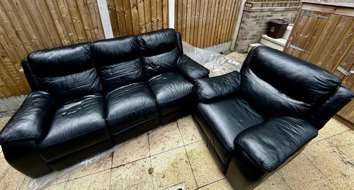Black leather manual recliner - black,