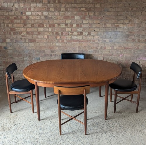Mid century plan - century, fresco