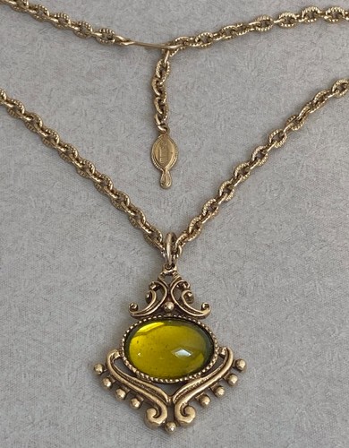 Sarah coventry pendant - sarah,
