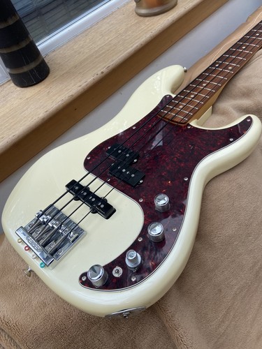 Fender player plus - , active