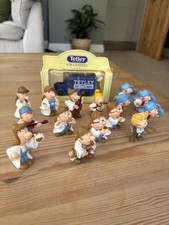 Tetley tea van boxed plus 15 x Tetley Figures Collection Vintage 1990s