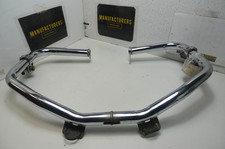 YAMAHA XVS1100 DRAGSTAR ENGINE PROTECTION CRASH BARS + PEGS ((LOC-B))