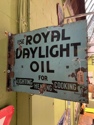 Blue metal royal daylight oil - metal,