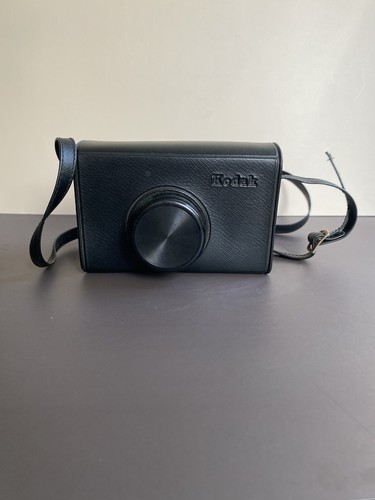 Kodak black instamatic 133 - kodak,