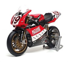 Minichamps 1/12 Scale 122