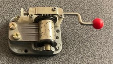 JINGLE BELLS,HAND CRANKED