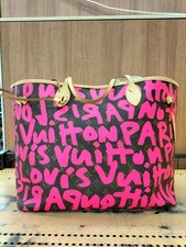 Louis Vuitton M93701 Graffiti