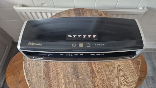 Fellowes venus professional - fellowes,