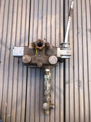 Hydraulic control spool - hydraulic,