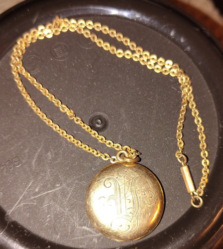 Antique locket a short - antique,
