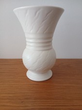 Sylvac  vase no,676 matt white approx. 12.5 cm high & 8.5 cm dia. widest pt