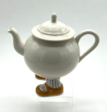 1970s Carlton Walking Ware