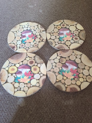 Rustic wooden table - x,