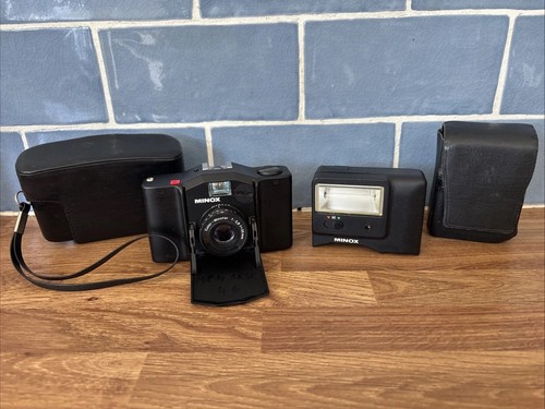 Minox film camera - film,