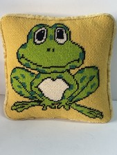 Vtg FROG Pillow Needlepoint