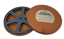 Metal Cecolite 400 feet reel for 16mm film + Plastic can