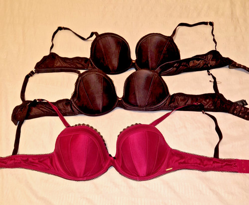 Pretty full cup moulded - 3,