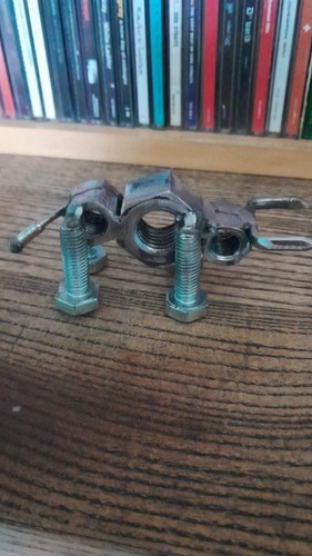 Scrap art nuts bolts bull - art, nuts&bolts