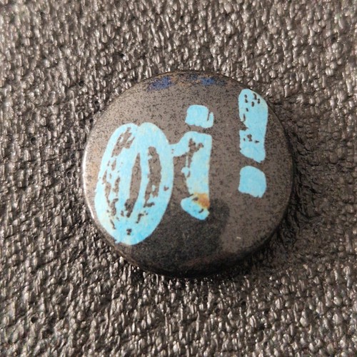 Vintage 25mm 1980s badge - 1980s,