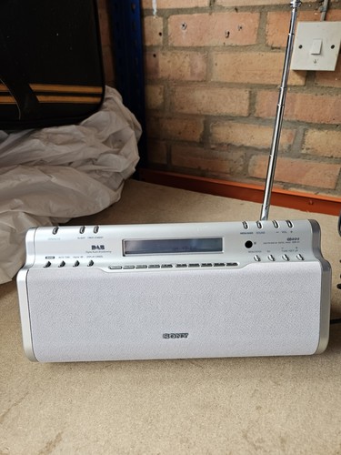 Sony xdr dab mw - xdr-s1, dab/fm/mw/lw