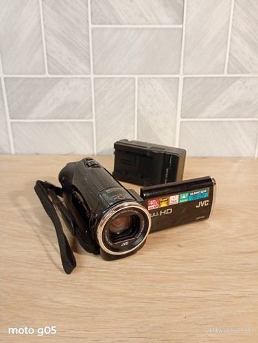 Jvc everio e15bek handheld - gz-e15bek,