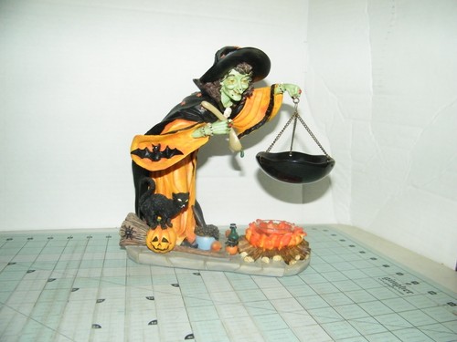 Yankee candle green - yankee, witch