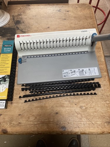 Rexel comb binder - comb,