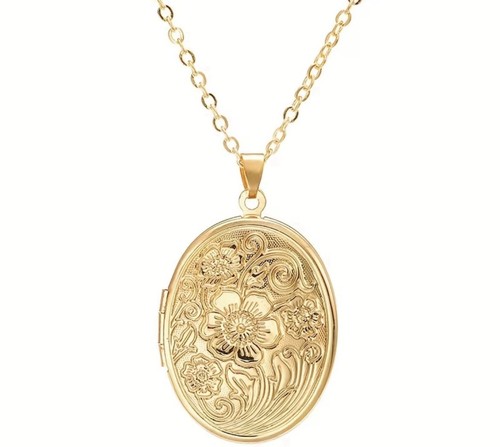 Vintage style oval locket - style,