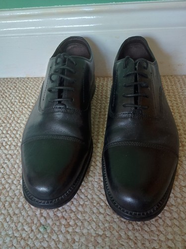 Clarks black leather active - black,