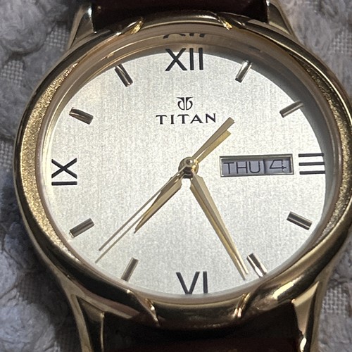 New titan gold plated unisex - gold,