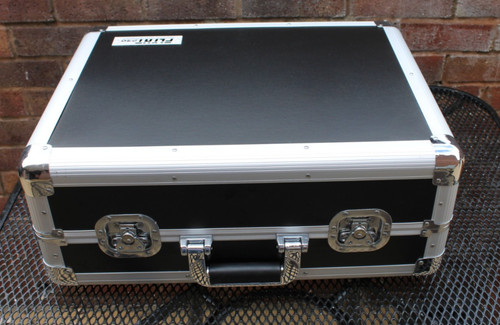 Mixer carrycase external sizes