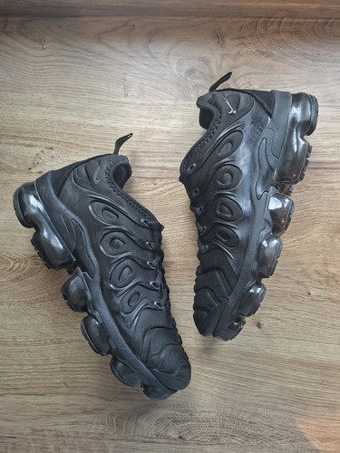 Nike air vapormax plus triple - air,