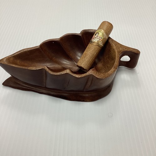 Vintage ooak hand carved - vintage,
