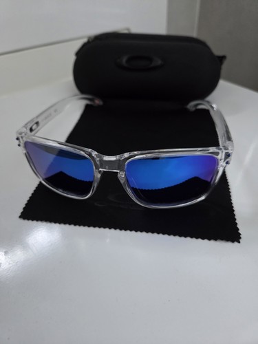 Oakley holbrook design - holbrook,