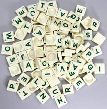 Full set 100 - letter, tiles