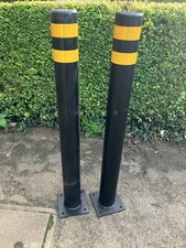 X 2 security bollard heavy