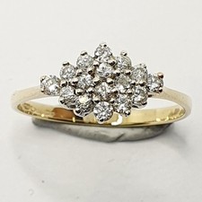 9ct Diamond Cluster Kite Diamond Shoulder 0.50ct Yellow Gold 375 Ring Size L 1/4